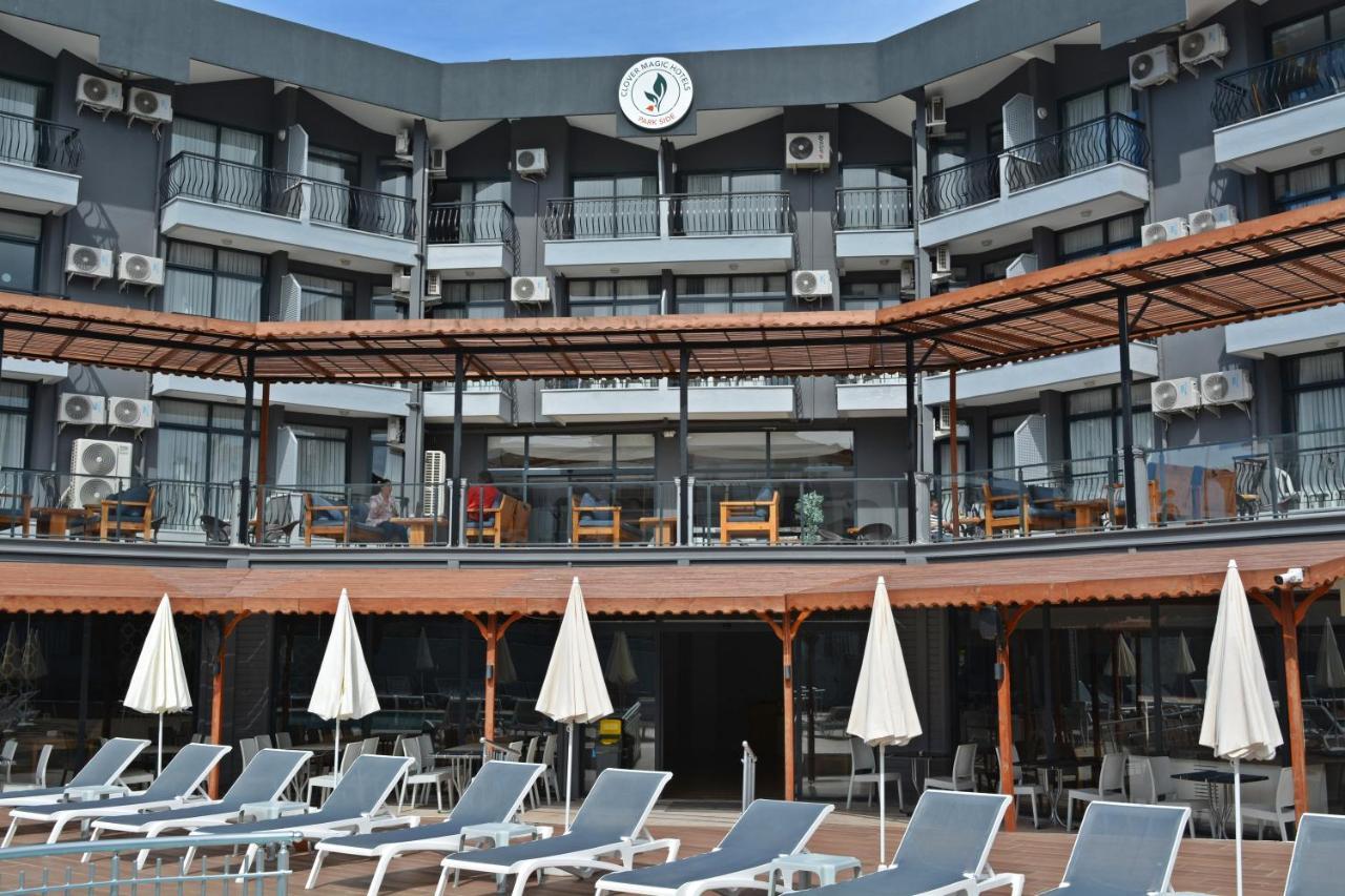 Clover Magic Park Side Hotel 外观 照片