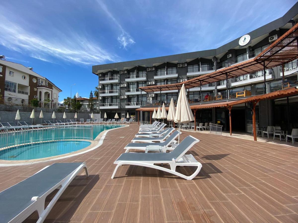 Clover Magic Park Side Hotel 外观 照片