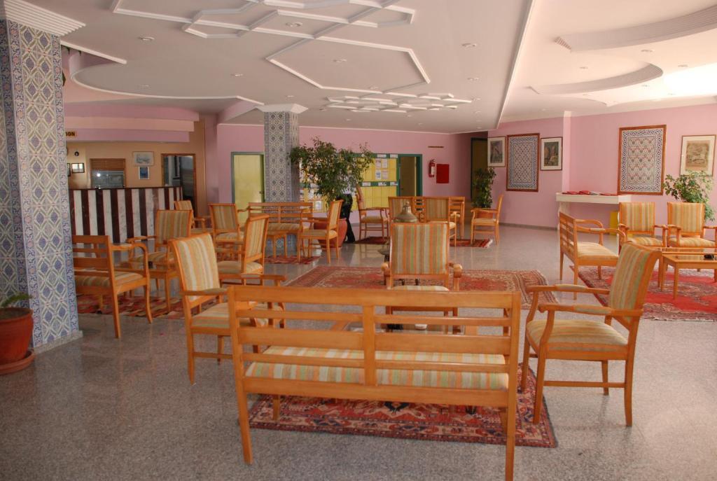 Clover Magic Park Side Hotel 外观 照片