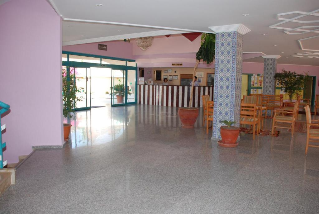 Clover Magic Park Side Hotel 外观 照片