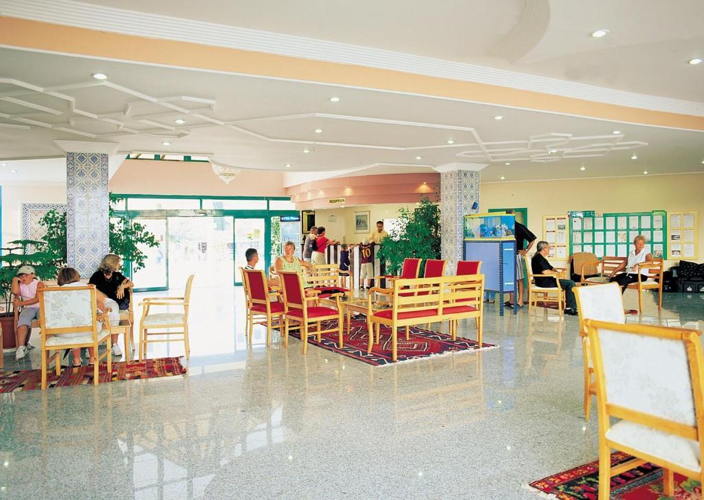 Clover Magic Park Side Hotel 外观 照片